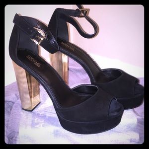 Michael Kors 70’s platform heels